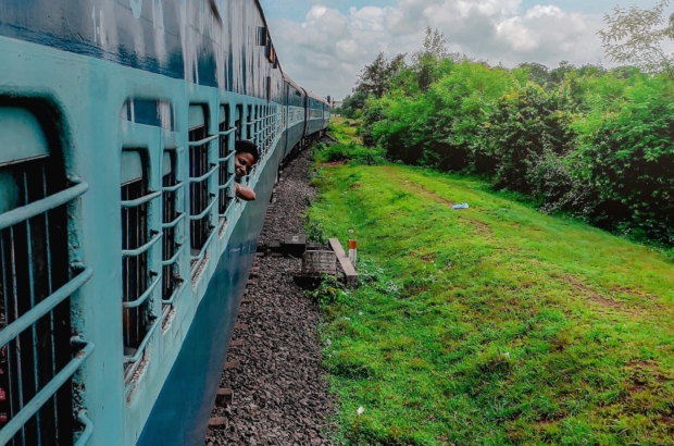 pexels-omkar-pandhare-3732475