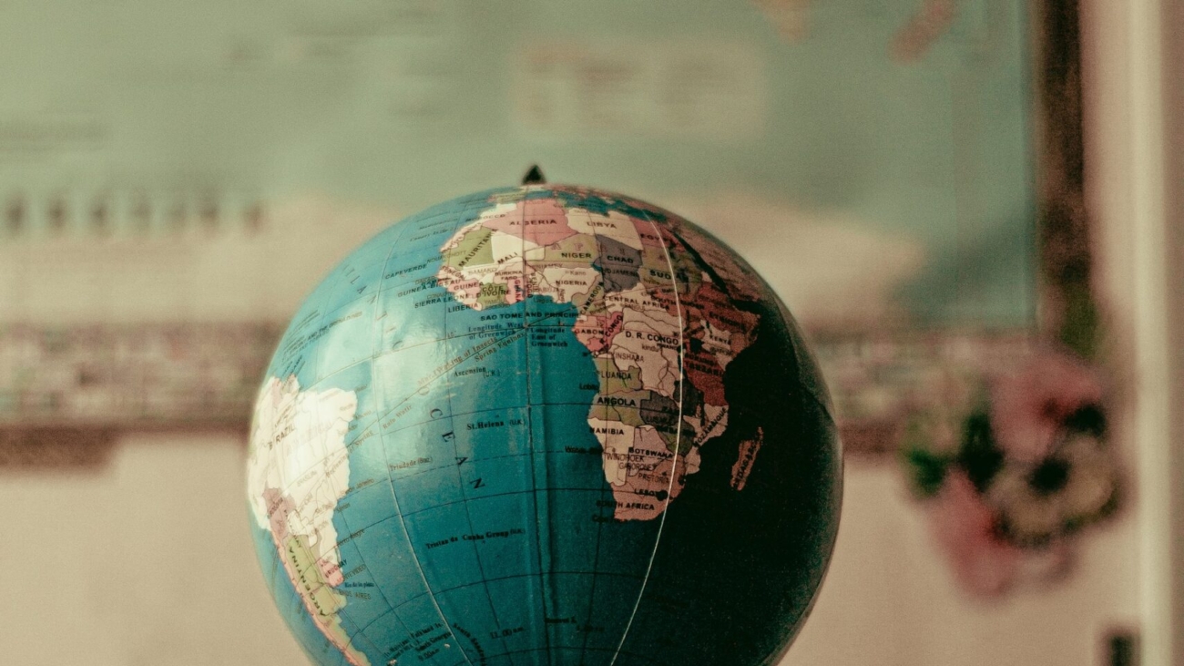 pexels-nothing-ahead-4713698