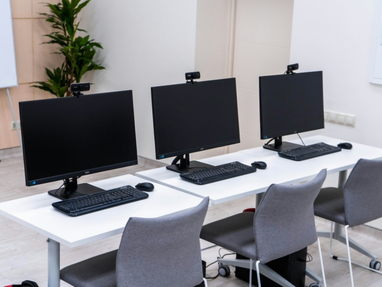 rut-miit-pvsS65iCGvg-unsplash