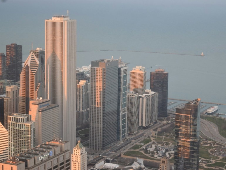 sergey-konstantinov-nKg787qb7hU-unsplash