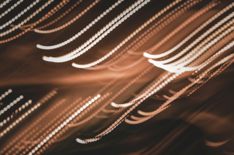 elliott-R0u57n_gjNo-unsplash