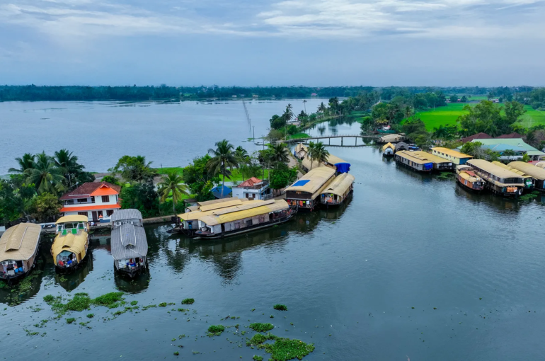 Alappuzha-destination-banner-1920-20250811101529226353