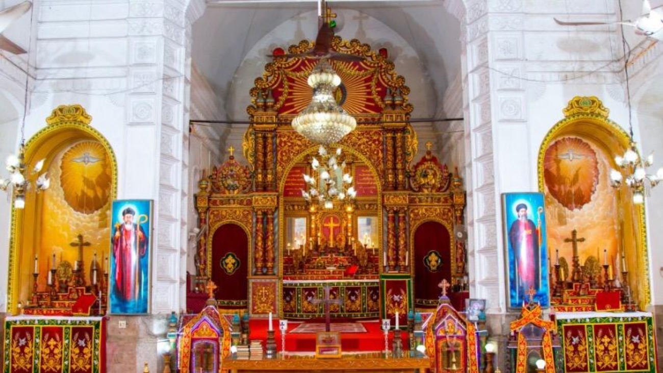 Kandanad_Church_Madbaha