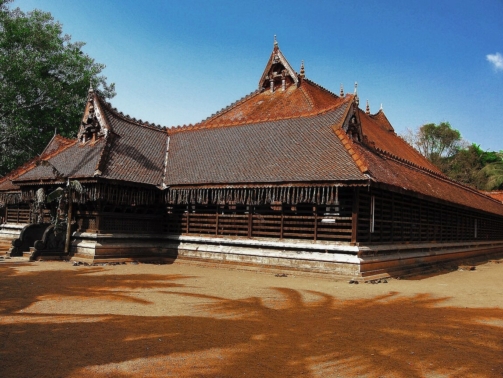 Koothambalam_at_Kerala_Kalamandalam