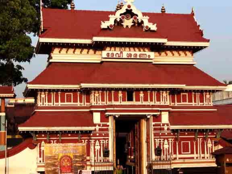 Paramekkavu_Bhagavathi_Temple-27052020140335