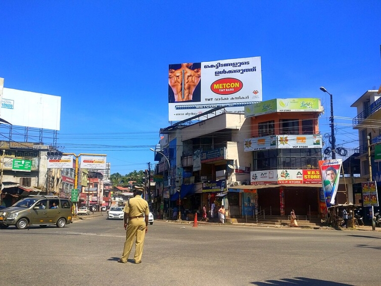 Pulamon_Junction_in_Kottarakara,