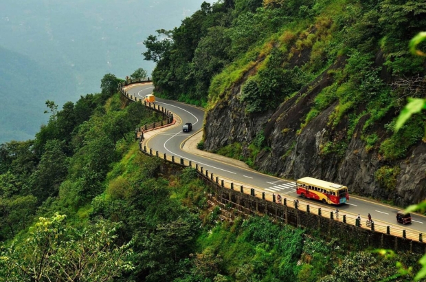 View_point_of_Thamarassery_Churam