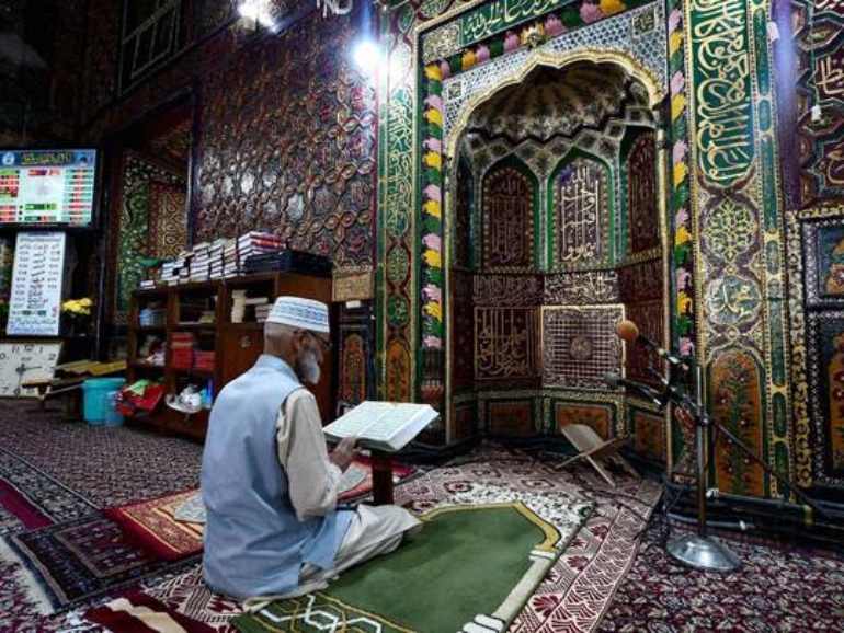 azaan-kerala-xl_061517123123