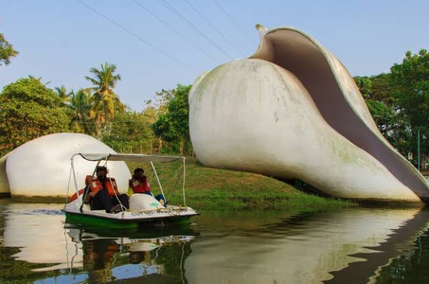 images - 2025-12-31T120236.344