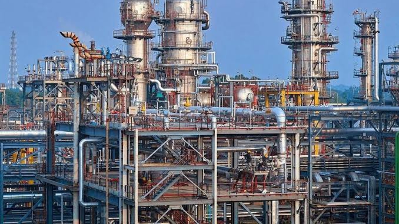 images - 2025-12-31T204907.510