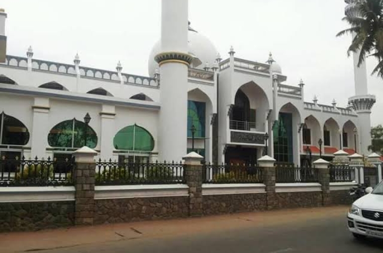 images - 2026-01-01T094857.868