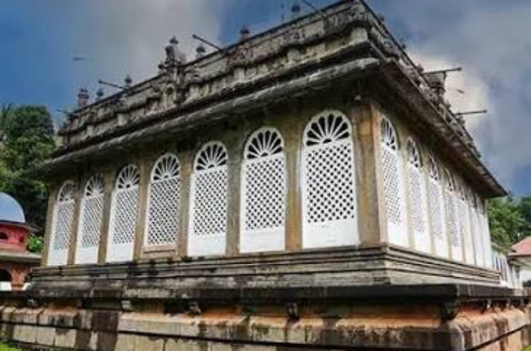 images - 2026-01-01T103004.092