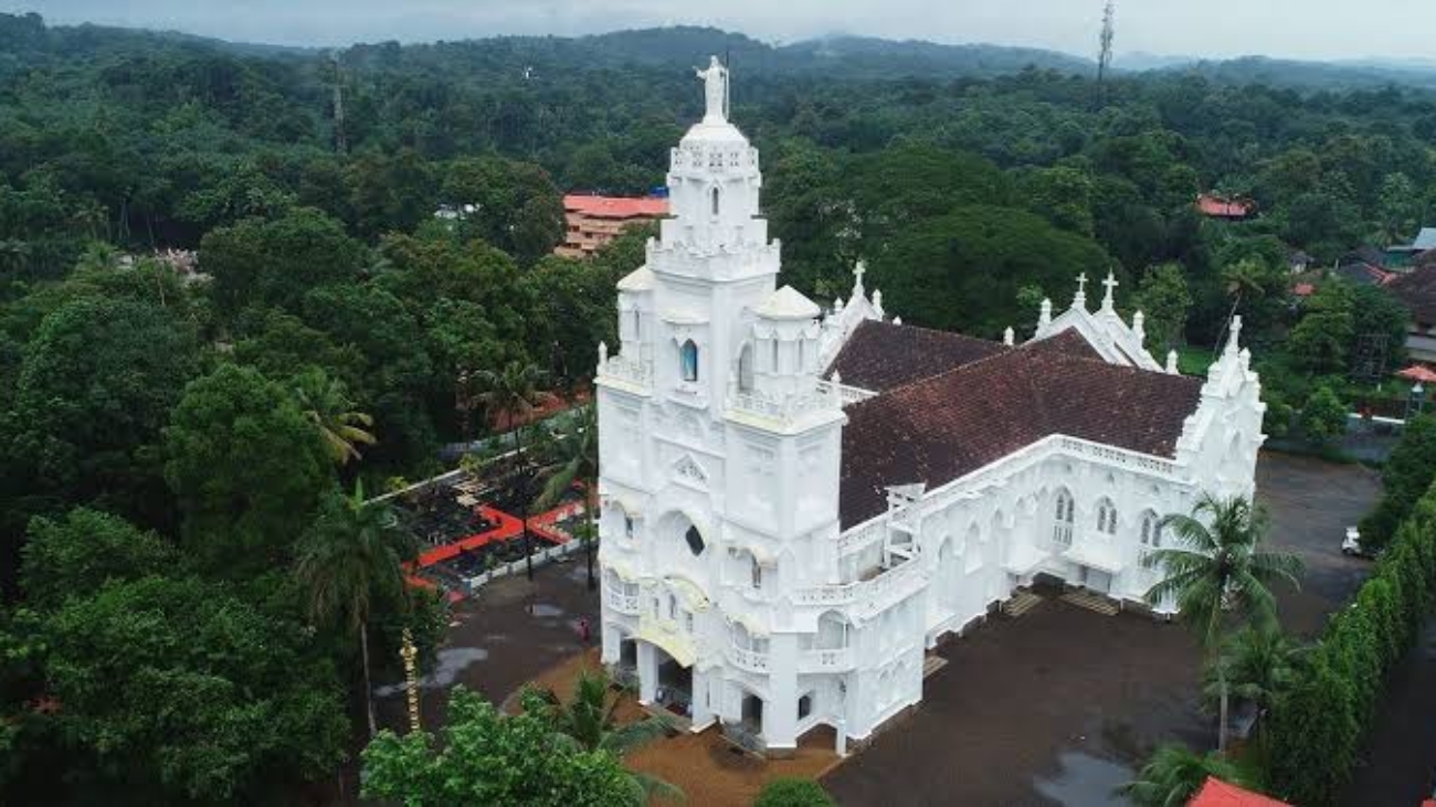 images - 2026-01-01T192732.250