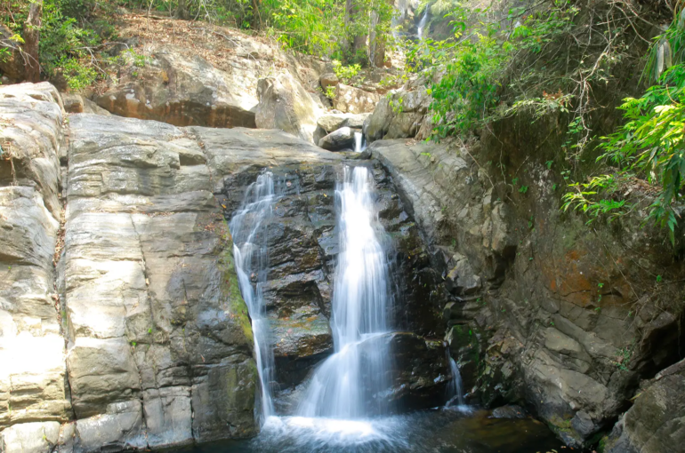 mankayam-water-falls-1-20230517161657681558