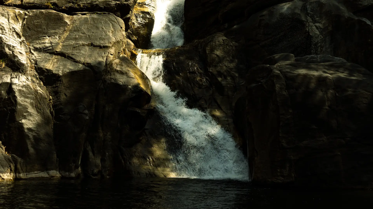 meenmuttty-waterfalls-1920x1080-20230511000809642963