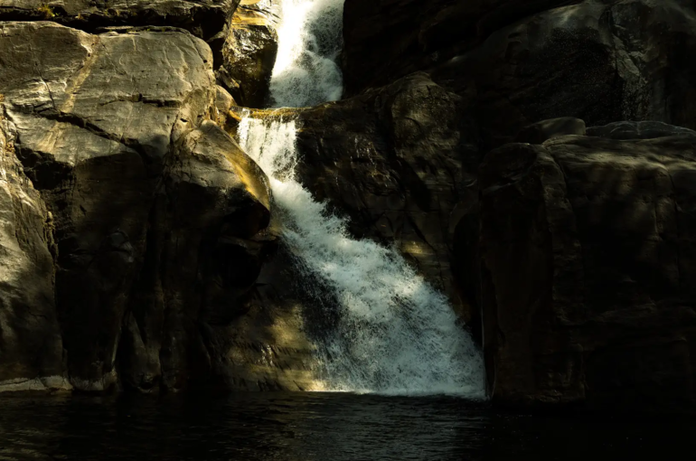 meenmuttty-waterfalls-1920x1080-20230511000809642963