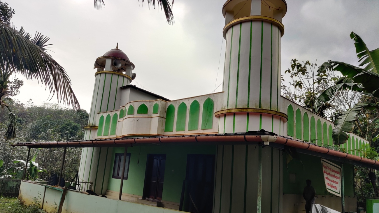 pannimattom-juma-masjid-velliyamattom-idukki-mosques-x6yMylpVuh