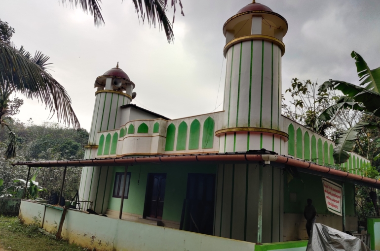pannimattom-juma-masjid-velliyamattom-idukki-mosques-x6yMylpVuh