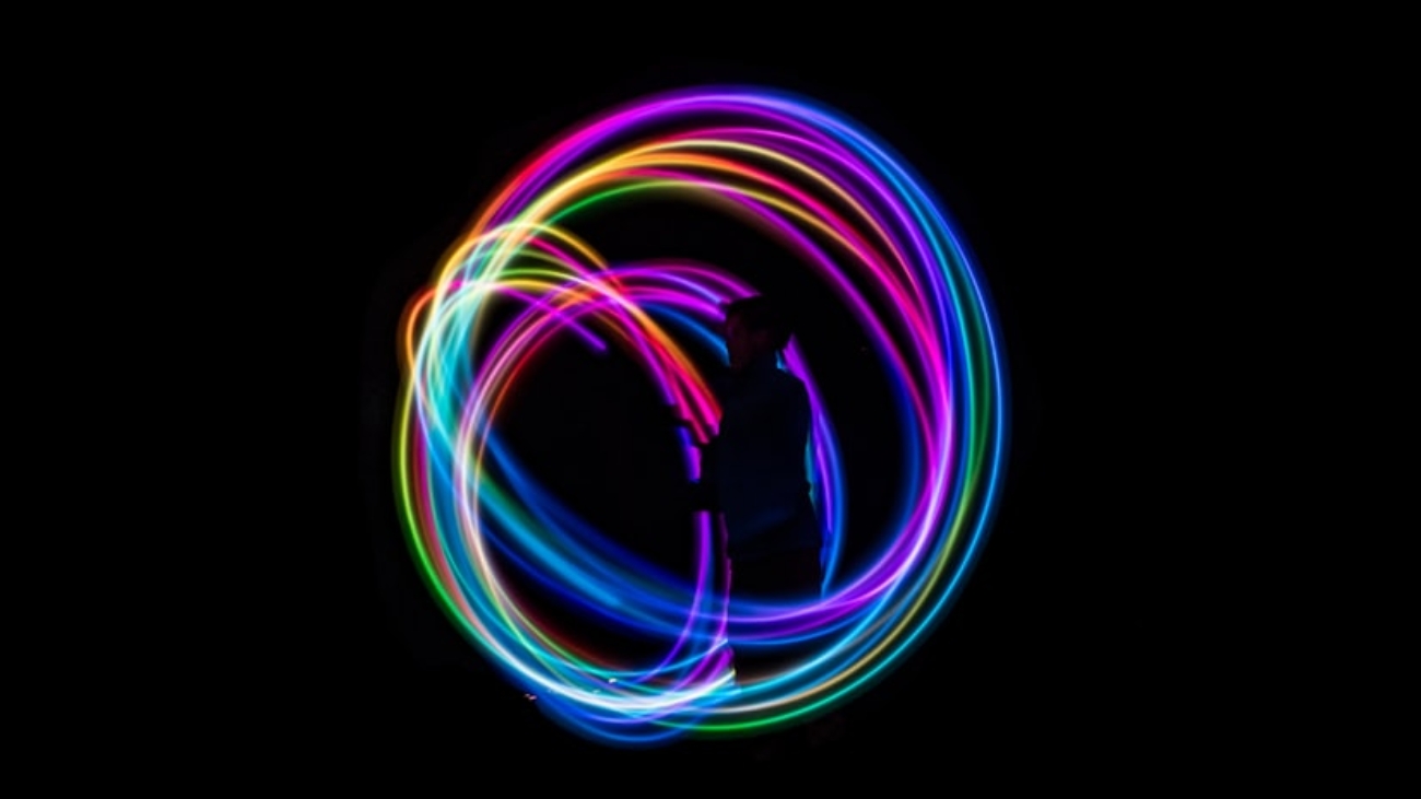 photo-1490049350474-498de43bc885