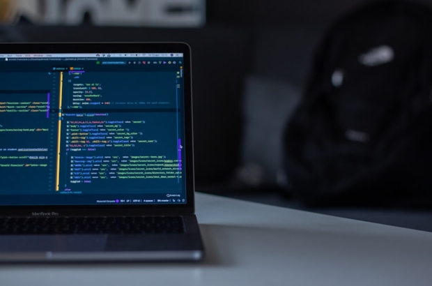 photo-1555066932-e78dd8fb77bb