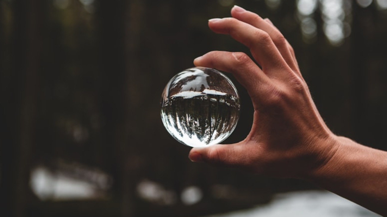 photo-1556848354-69ce551e6d2d