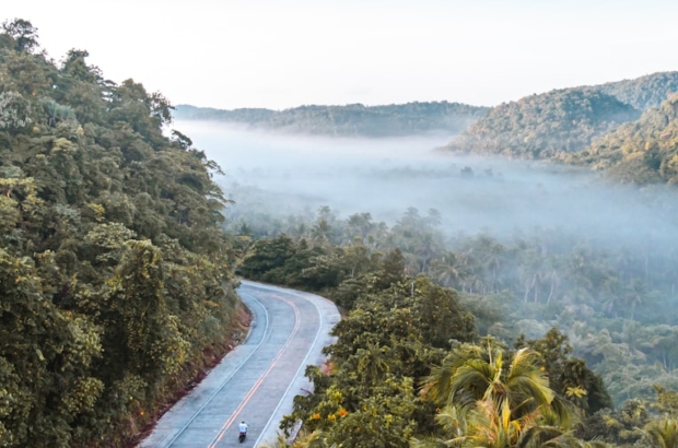 photo-1565340076637-825894a74ca6