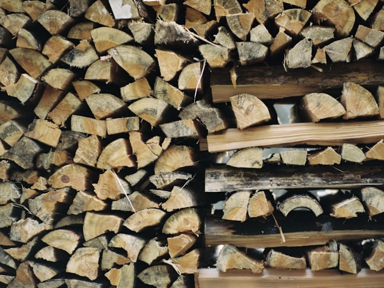 photo-1583432714481-3c1beb1fc131