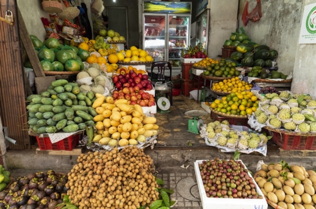 photo-1605552919771-81d37426424b