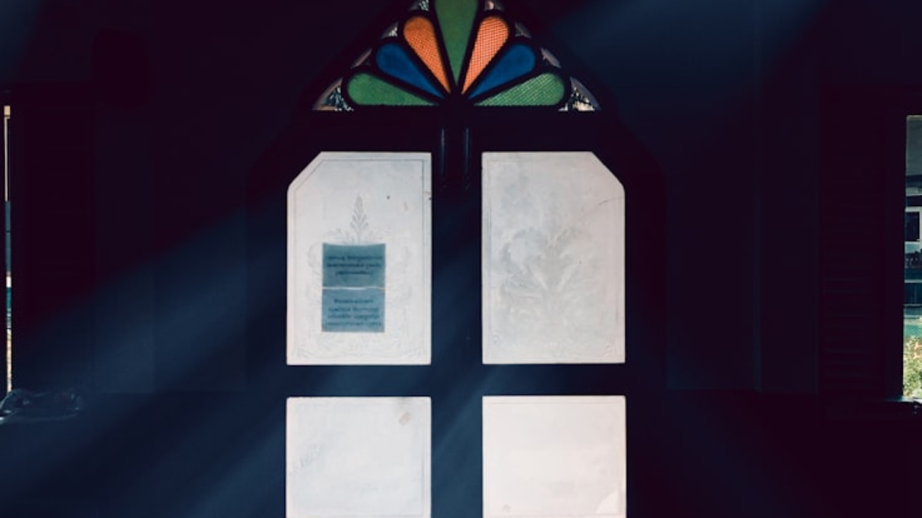 photo-1638705244072-6b4ca1e86e07