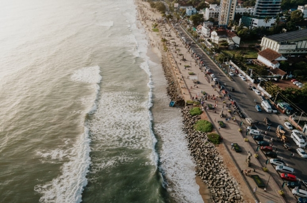 photo-1654673286005-4f36c2ec1da3