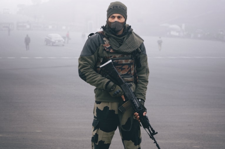 photo-1661113248118-34162f1c6eac