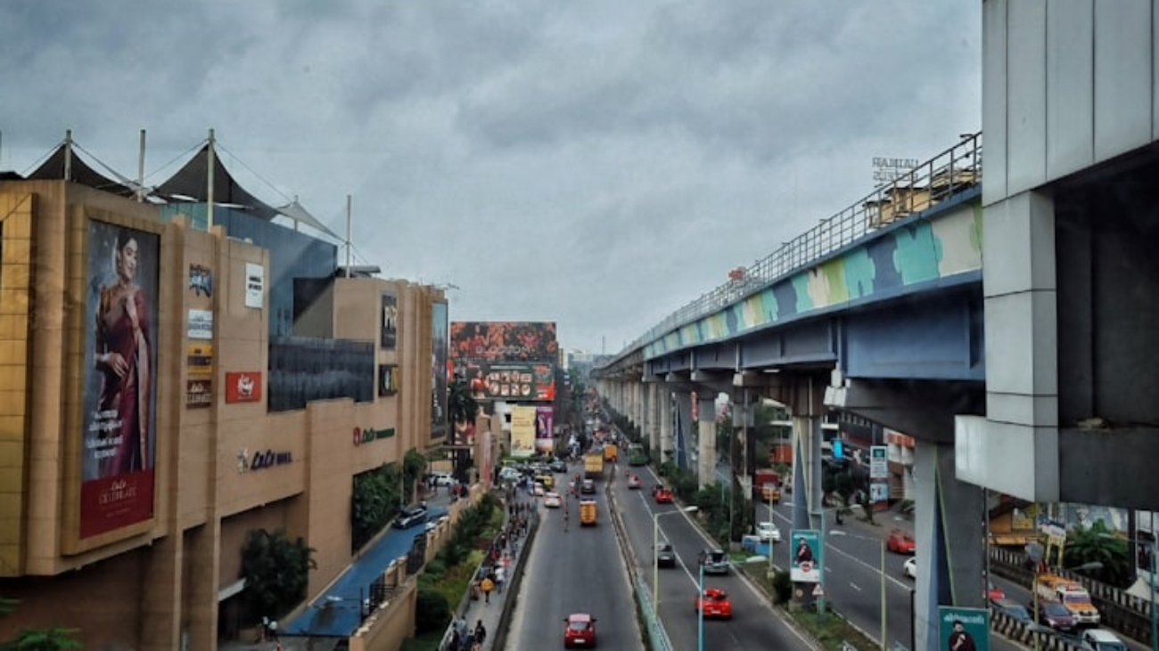 photo-1667753980421-68fdc8d8b509