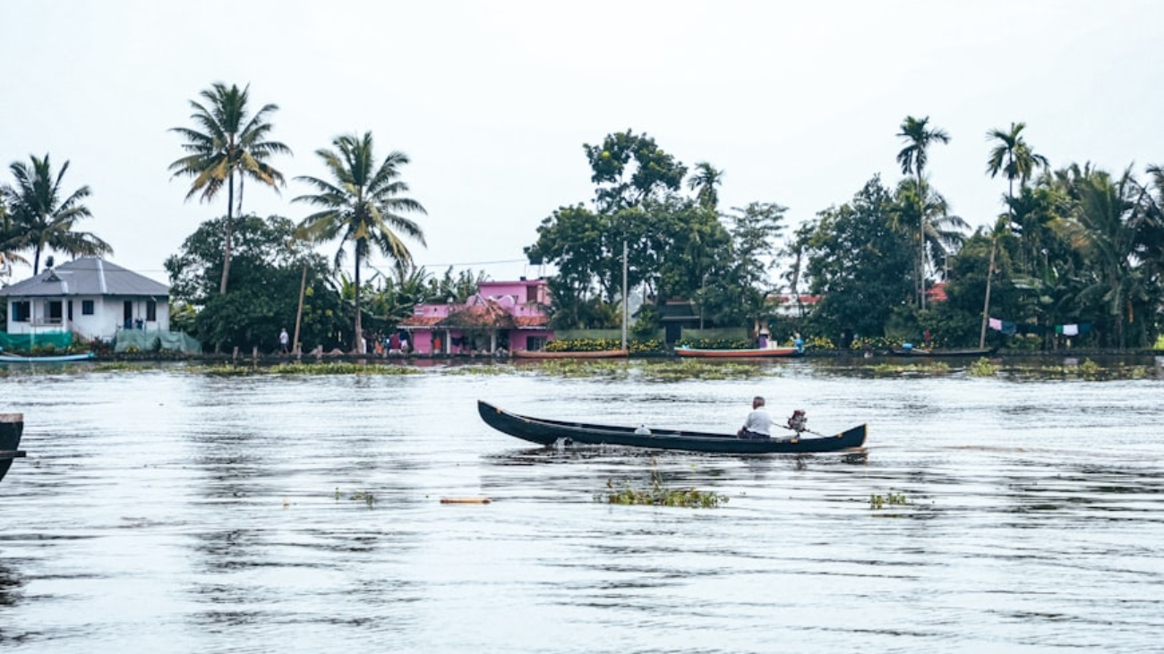 photo-1671461844518-4f7201ac7d5e