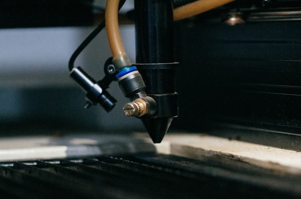 photo-1707622611754-436196567205