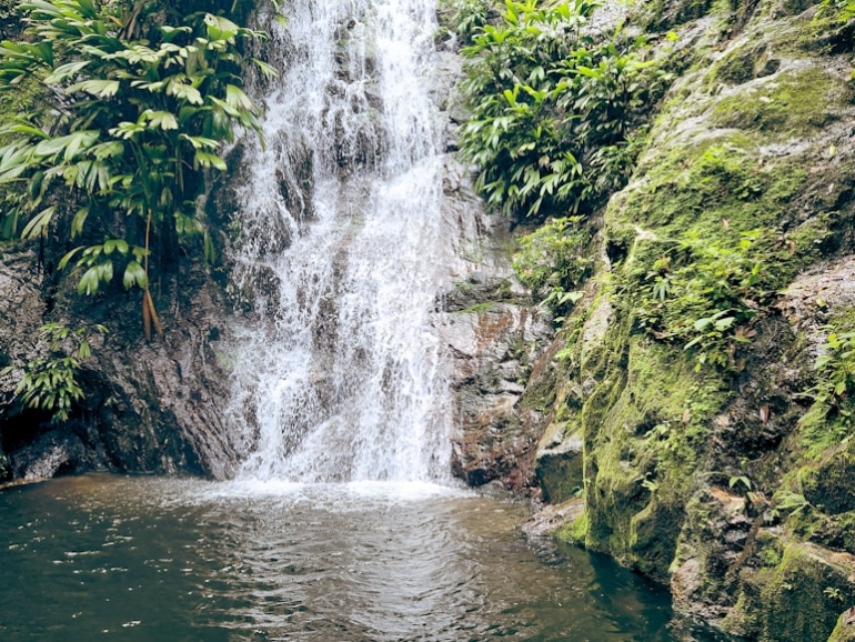 photo-1753033265645-1f137e487a76