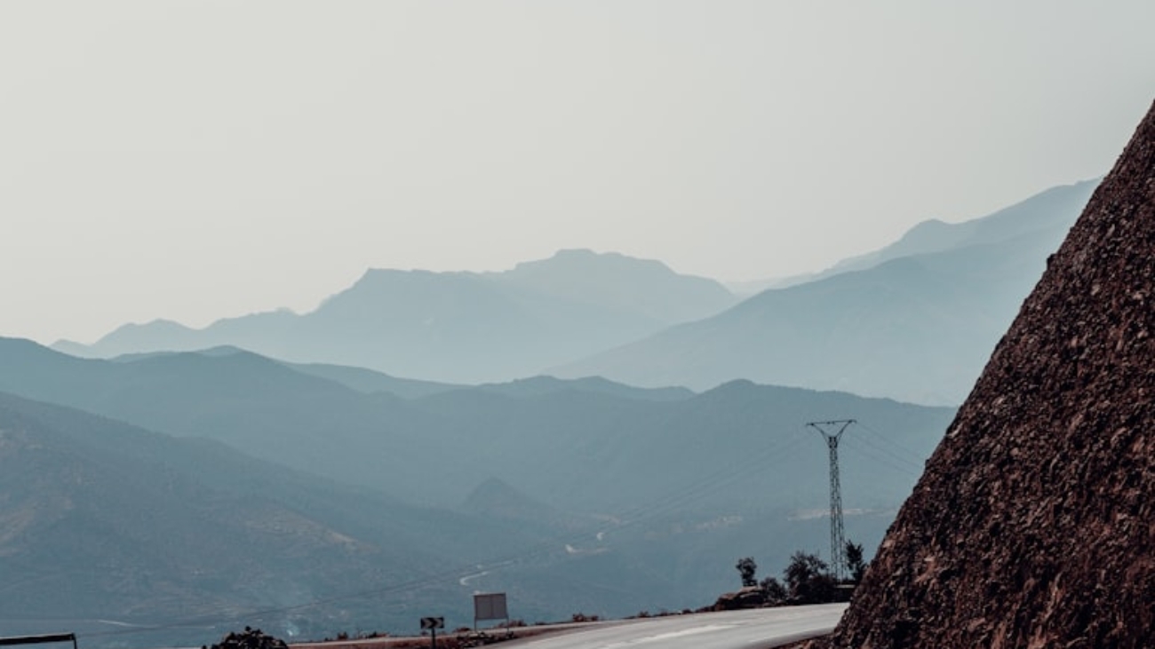 photo-1755856212469-d2d31365b443