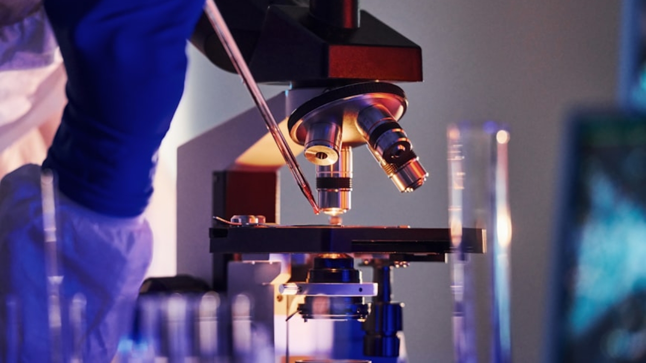 premium_photo-1661713503717-46a7ae52f8c5