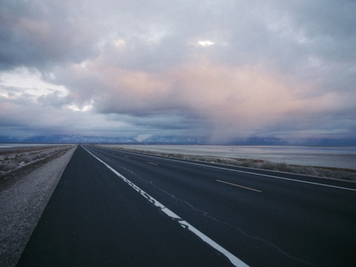 premium_photo-1669050701613-ec550518dec1