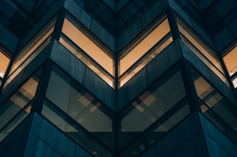 premium_photo-1686081120091-393475e0eff0