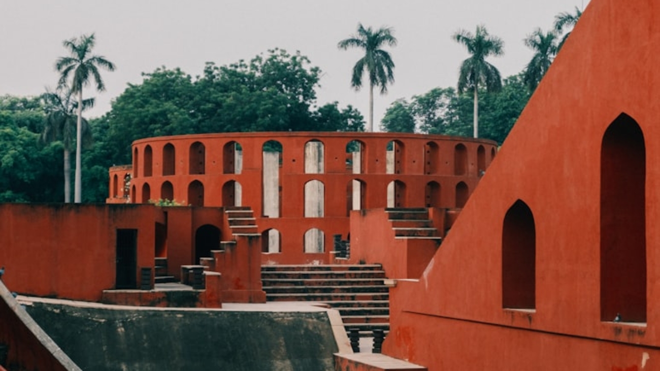 premium_photo-1691030924512-c4d0bd9b7159