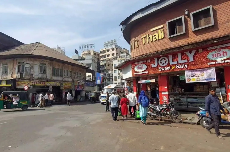 thalassery-town2